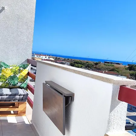 Sardine House - Sea View Daire