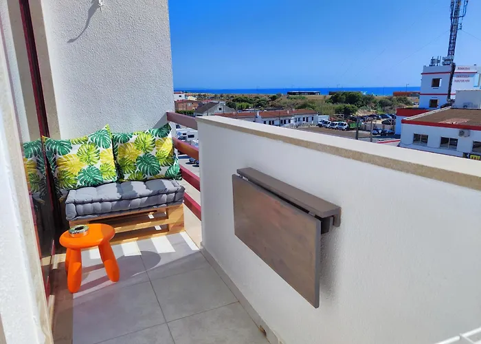 Sardine House - Sea View Апартаменты *