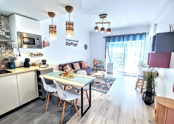 Sardine House - Sea View Апартаменты Кошта-да-Капарика